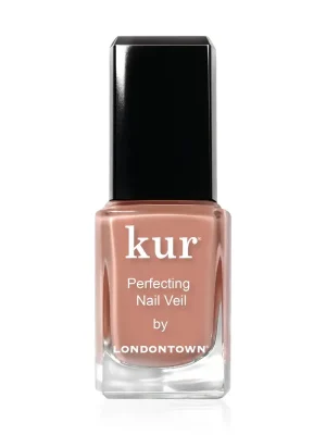 Jen Po Omezenou Doba LONDONTOWN kur Nail Veil No.5 zpevňující tónovaná péče na nehty Tlumená dýně 12 ml