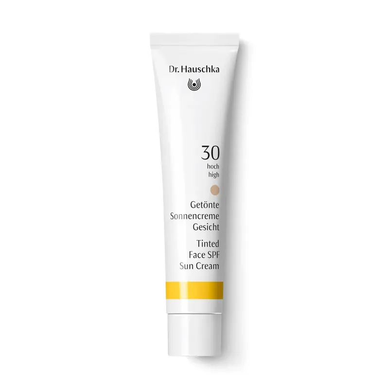 Novinka DR. HAUSCHKA Tónovací ochranný pleťový krém SPF 30 40 ml