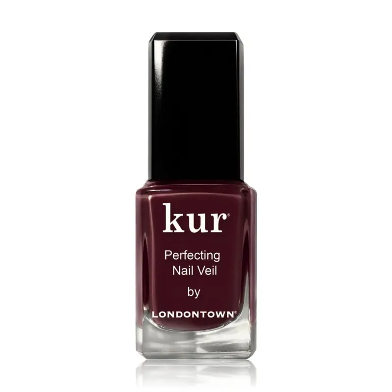 Bezpečná Platba LONDONTOWN kur Nail Veil No.10 zpevňující tónovaná péče na nehty cherry cola 12 ml