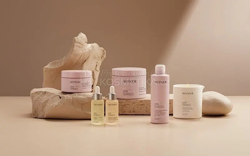 Rychlé Dodání Skeyndor Spa Senses Set - Pomerančový peeling 200 ml + sezamový peeling 200 ml + 2 x tělový zábal 200 ml + olej 200 ml + krém 200 ml Dárková sada