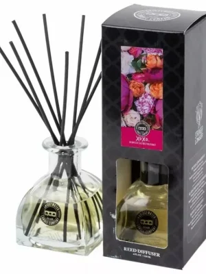 Bridgewater Candle Company Vonný difuzér XoXo + ratanové tyčinky 120 ml Hit Sezóny