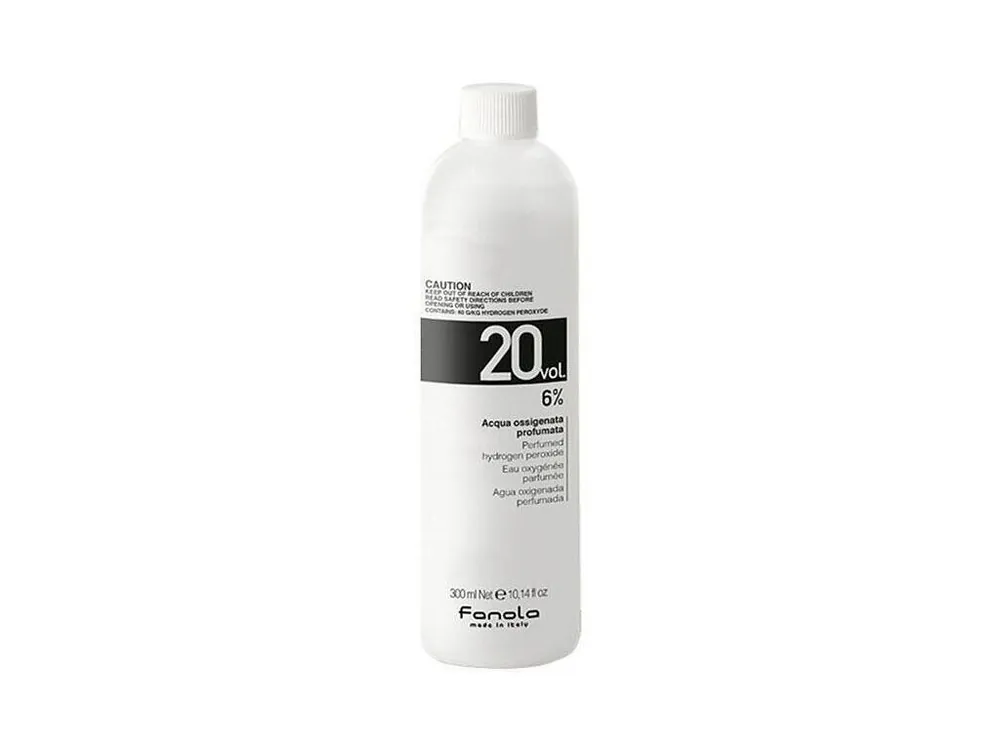 Sezónní Sleva FANOLA Perfumed Hydrogen Peroxide 6% (20vol) - parfémovaný oxidační krém 300ml